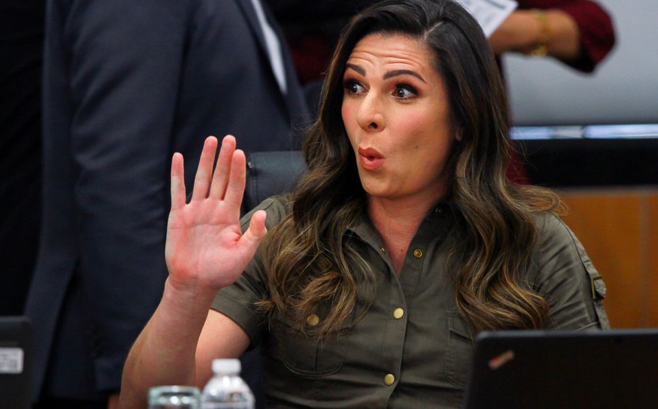 Responde Ana Gabriela Guevara a ofensas en redes sociales