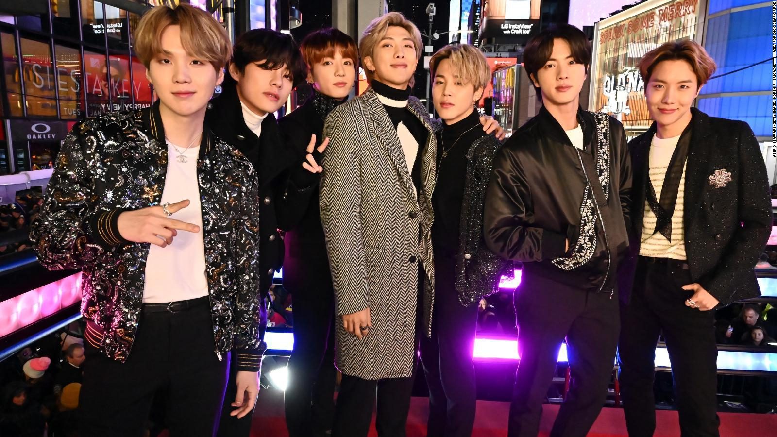 Grupo de K-pop 'BTS' cancela gira mundial por aumento de casos de covid-19