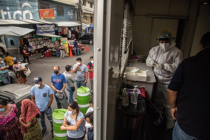 Guatemala decreta nuevo estado de calamidad por variante Delta de covid-19