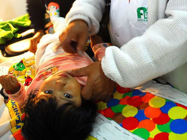 Al año muere medio millón de niños en América por retraso en diagnóstico: OPS