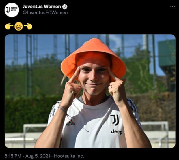 Tras tuit racista, Juventus pide disculpa