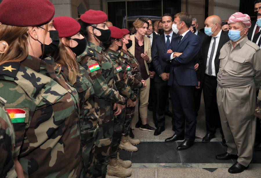 Conversar sobre evacuaciones con los talibanes no es reconocerlos: Macron