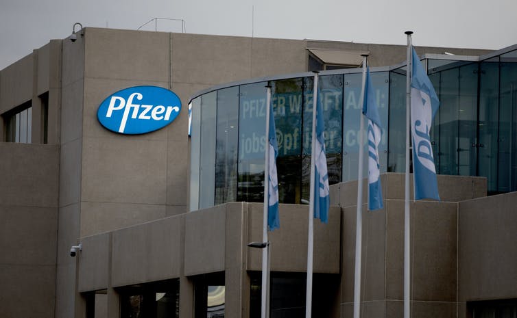 Nueva Zelanda reporta muerte ligada a vacuna Pfizer