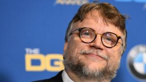 Guillermo del Toro revela tráiler de “Nightmare Alley” y causa revuelo