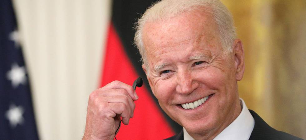 Aprobación de Biden cae 44% tras retirar tropas de Afganistán