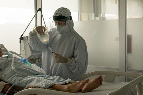 OMS investiga la variante de Covid-19 descubierta en Colombia