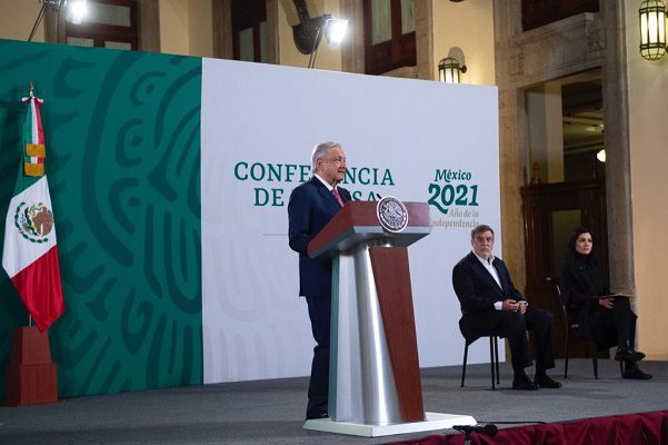 AMLO confirma la renuncia de Scherer como consejero jurídico de presidencia