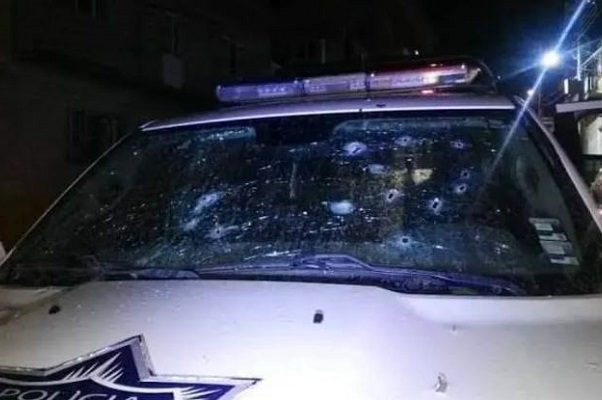 Mueren cuatro policías tras enfrentamiento contra civiles armados, en Jalisco