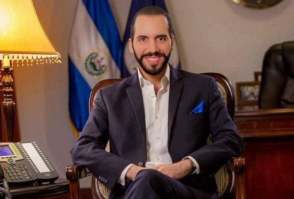 EE.UU. pide a Bukele no socavar la democracia en El Salvador