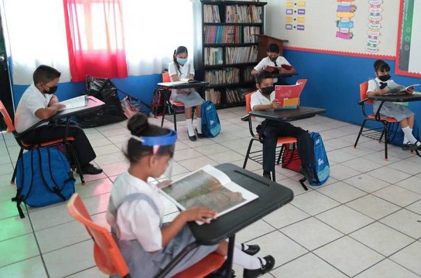Cierran escuelas en Tabasco tras 58 contagios de Covid-19