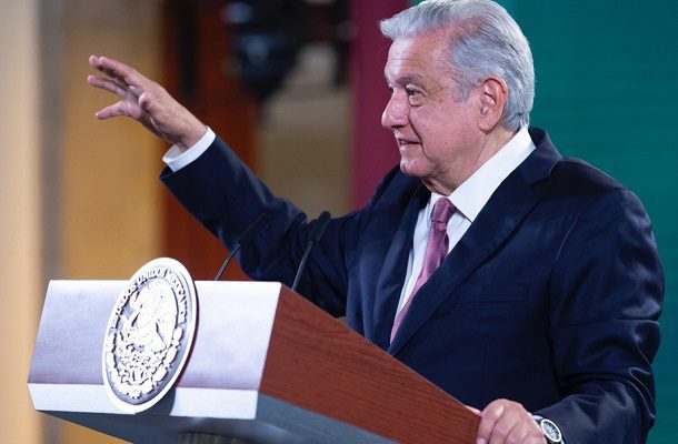 "Tenemos que cuidarlos", dice AMLO sobre contención de migrantes