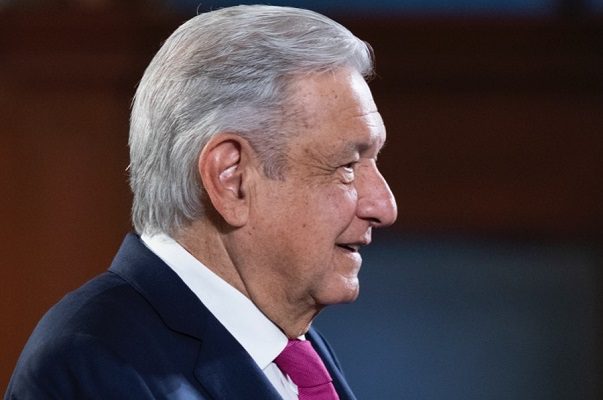AMLO revela que Carlos Slim lo acompañó a supervisar tramo del Tren Maya