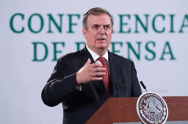 SRE asegura que "vamos en tiempo en producción y recepción de vacunas"