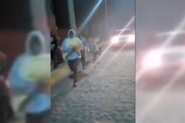Habitantes huyen tras rumor de rotura de presa, en San Felipe, Guanajuato