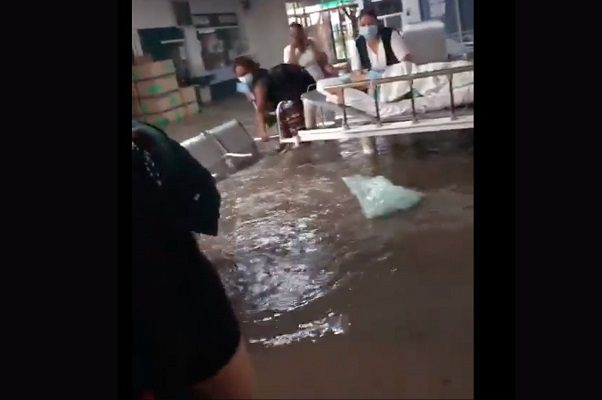 Zoé Robledo precisa que 14 pacientes murieron en IMSS de Tula durante inundación