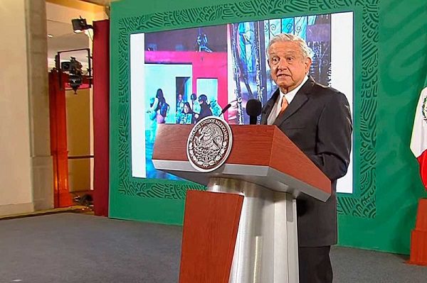 AMLO reitera rechazo a Fonden y destaca labor de Fuerzas Armadas