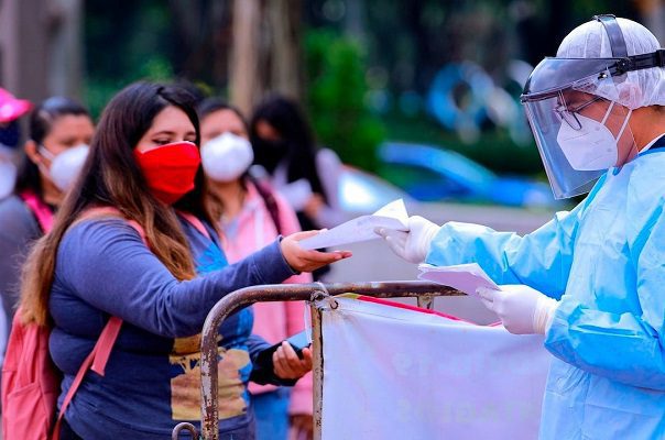 López-Gatell informa que Covid-19 va a la baja en los 32 estados