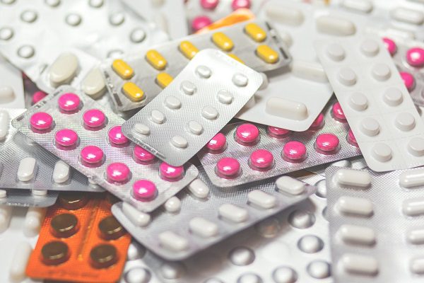 Insabi, Unops y farmacéuticas se comprometen a abasto de medicamentos