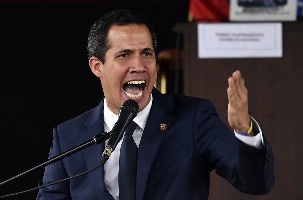 Fiscalía de Venezuela investiga a Juan Guaidó por usurpación de funciones