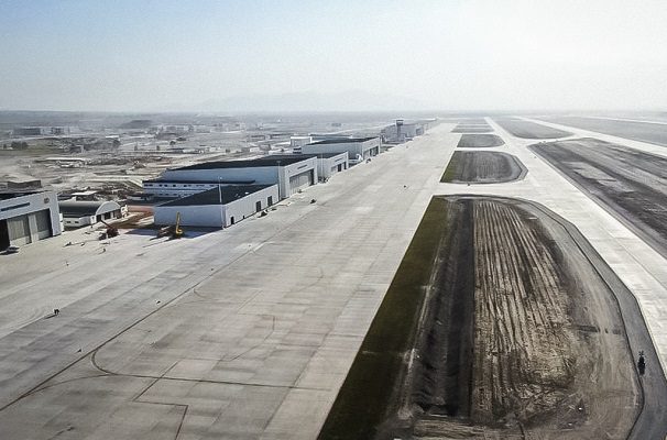 “Nadie va a ser obligado a operar en Santa Lucía”, asegura AMLO