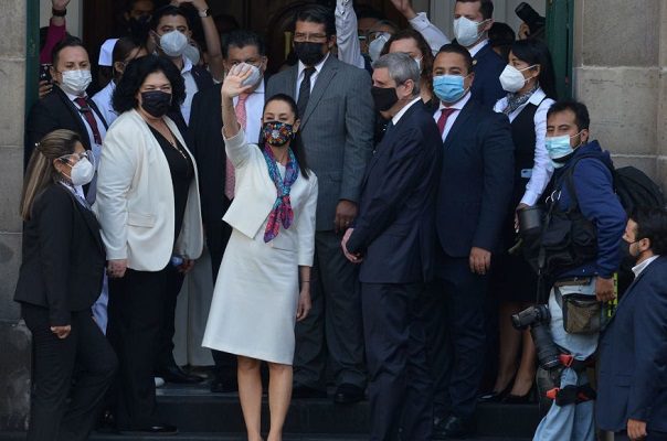 "No es tiempo de futurismos", sentencia Sheinbaum en Tercer Informe de Gobierno