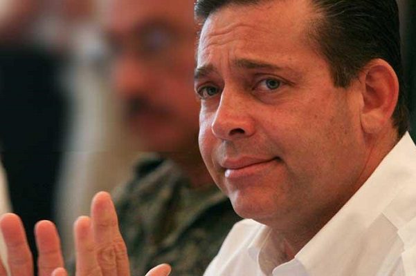 Absuelven de dos delitos a exgobernador Eugenio Hernández, pero continuará preso