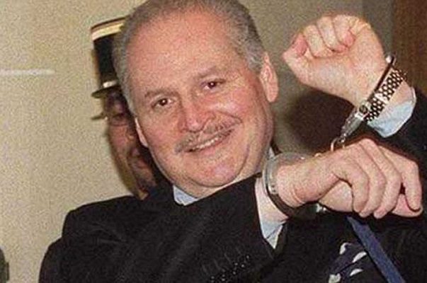 Dan cadena perpetua a Carlos 'El Chacal' por atentado en París en 1974