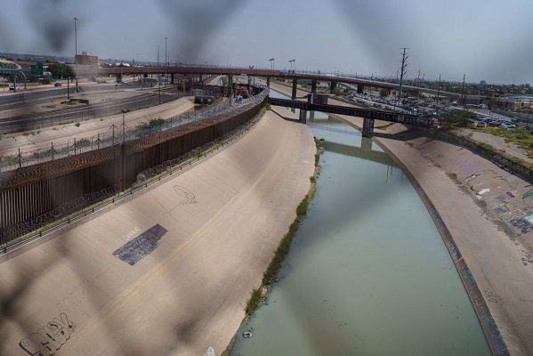Termina desalojo de campamento masivo de migrantes en Del Río, Texas