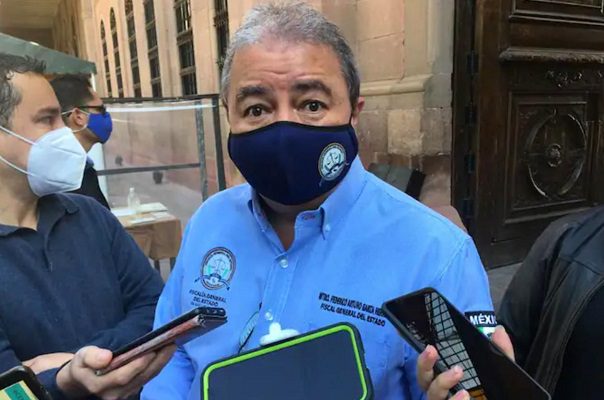 Renuncia fiscal de SLP a dos días de toma de protesta del nuevo gobernador