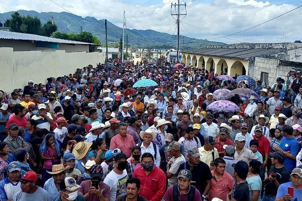 Pobladores rechazan gobierno del PVEM en Altamirano, Chiapas