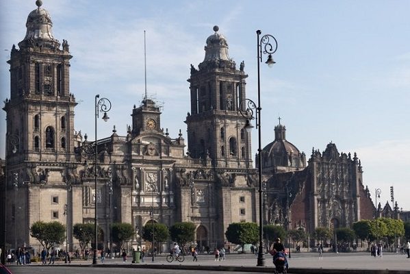 Iglesias repicarán campanas esta noche por Consumación de la Independencia