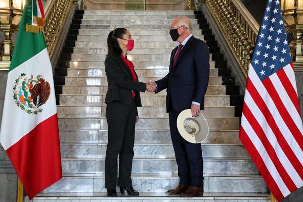 Claudia Sheinbaum se reúne con el embajador de EE.UU. en México