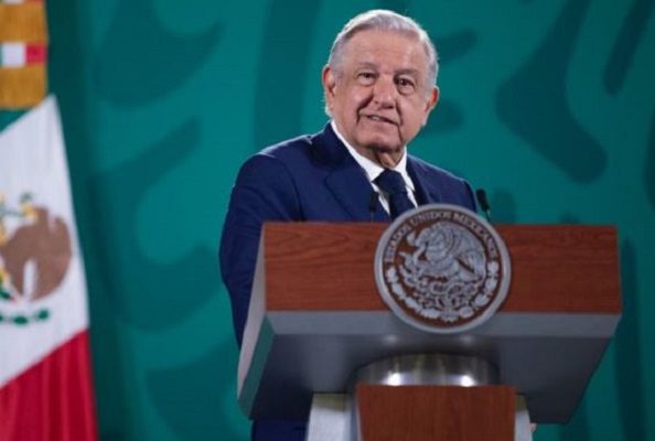 Se analiza vacuna de refuerzo, pero especialistas no la recomiendan: AMLO