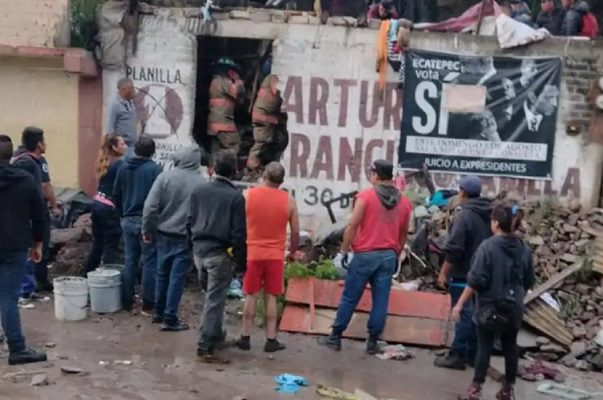 Inundaciones, caída de granizo y una persona rescatada tras lluvias en Ecatepec