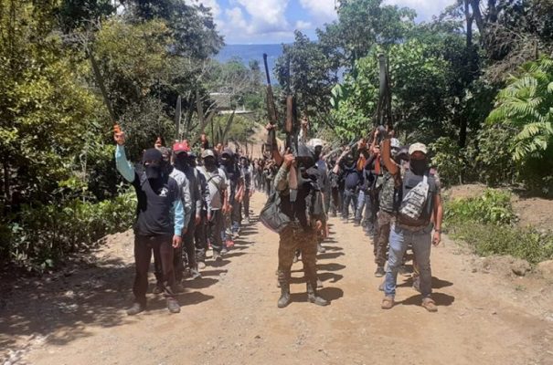 Autodefensas rechazan nuevo gobierno municipal en Pantelhó, Chiapas