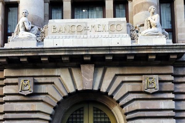 Banxico aumenta tasa a 4.75% y expectativa de inflación a 6.2%