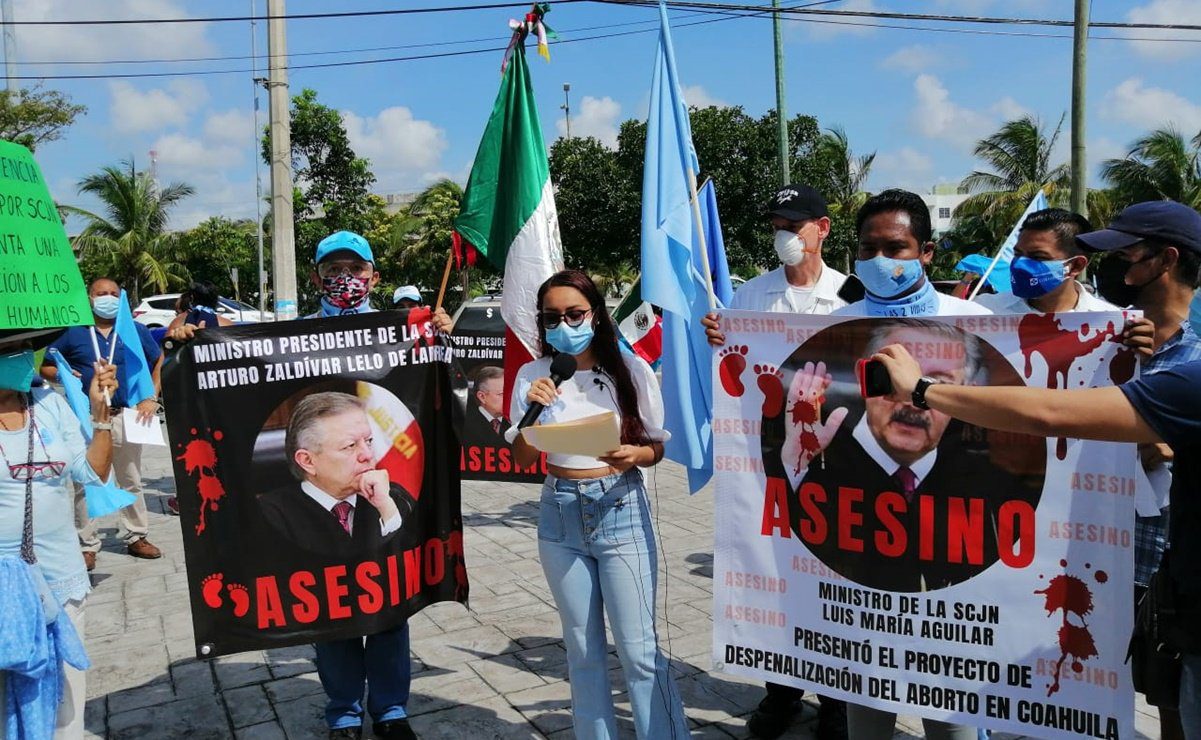 Conservadores protestan en Quintana Roo contra SCJN por fallos sobre el aborto