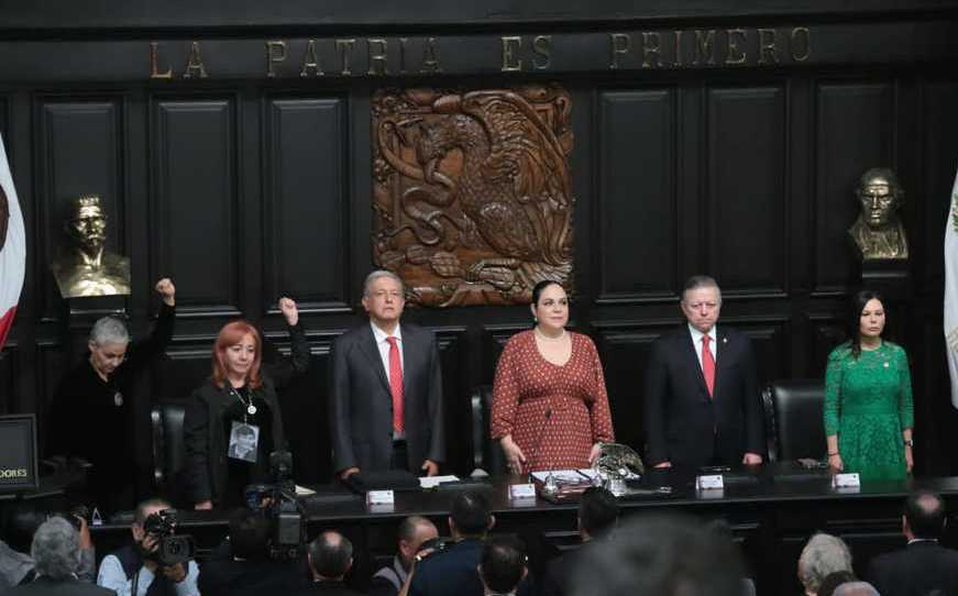 AMLO entregará dos medallas Belisario Domínguez en el Senado