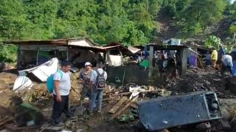 Deslave en Chiapas tira casas y deja un muerto