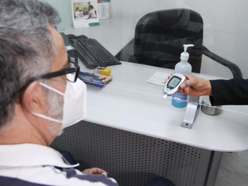 Exhorta IMSS a personas con diabetes a vacunarse contra covid-19