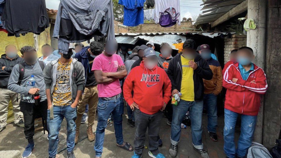 Hallan a 133 migrantes en casa de seguridad en Puebla