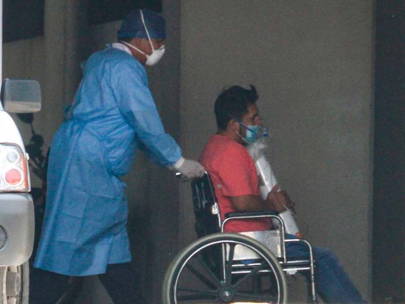 Registra Nuevo León ligero repunte de contagios por Covid-19