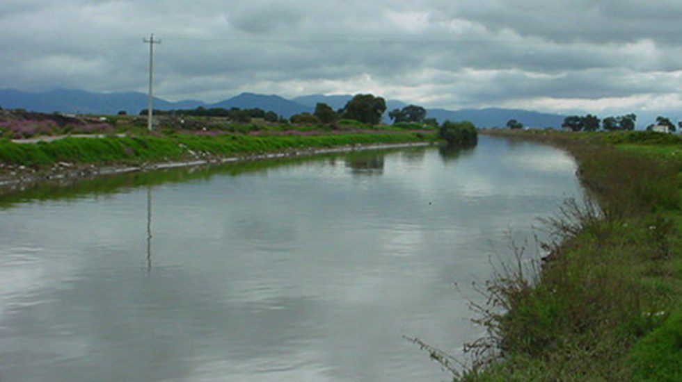 Río Lerma a punto de desbordarse por lluvias