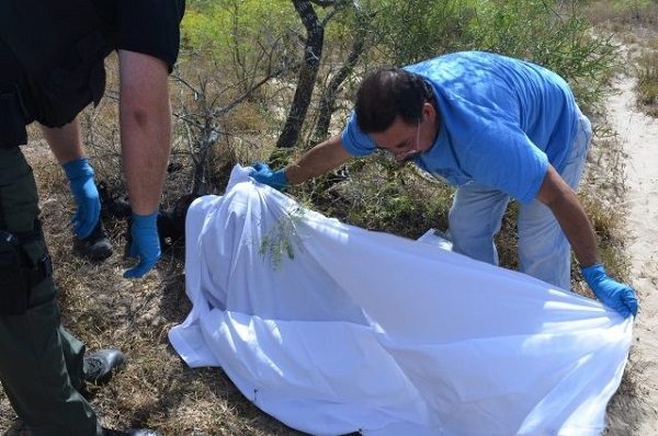 Piden a FBI investigar posible “linchamiento” de mexicano colgado en árbol
