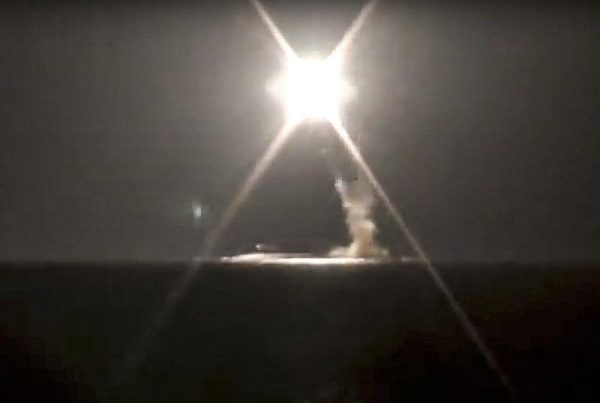 Rusia prueba misil hipersónico desde un submarino