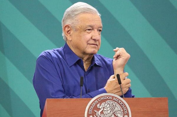 "hay más conservadores en la colonia Del Valle que en Las Lomas", apunta AMLO