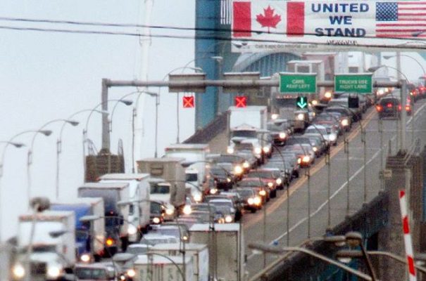 Cierran puente fronterizo entre Canadá y EE.UU. por alerta de bomba