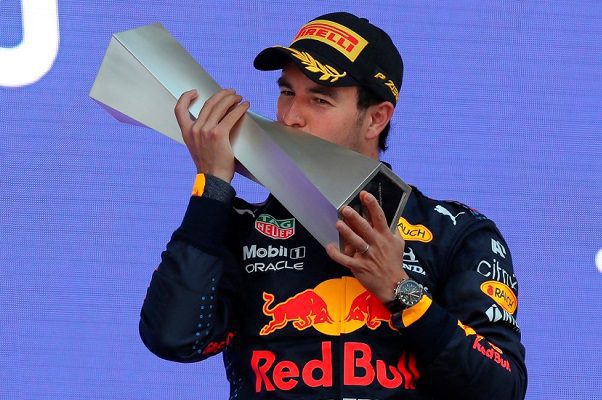 “Checo” Pérez correrá en su monoplaza en Paseo de la Reforma en noviembre