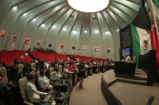 Comisiones de diputados aprueban que gubernatura de Qroo dure 8 años