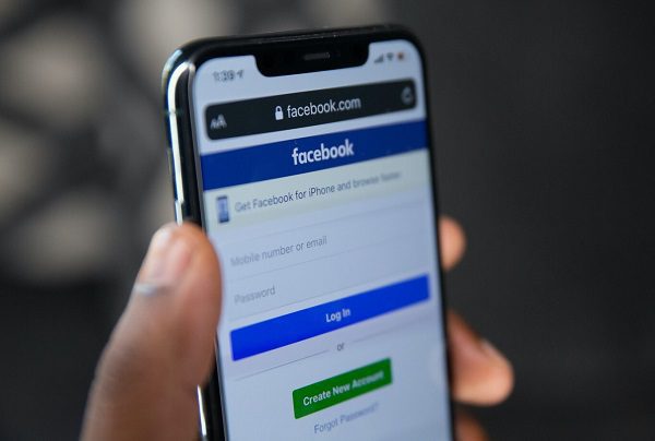 Vuelven a reportar fallas Facebook e Instagram a nivel mundial